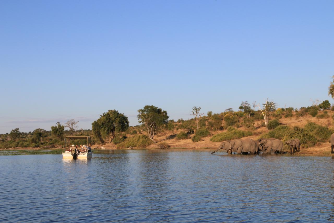 Chobe River Camp Ngoma Buitenkant foto